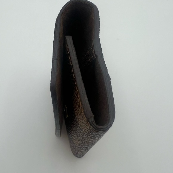 Louis Vuitton Damier Cufflink Case - Picture 9 of 13